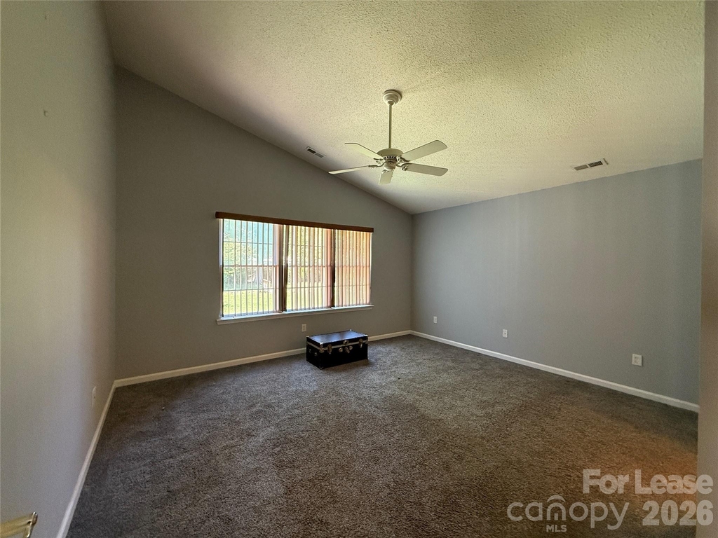 114 Fairway View Drive - Photo 7