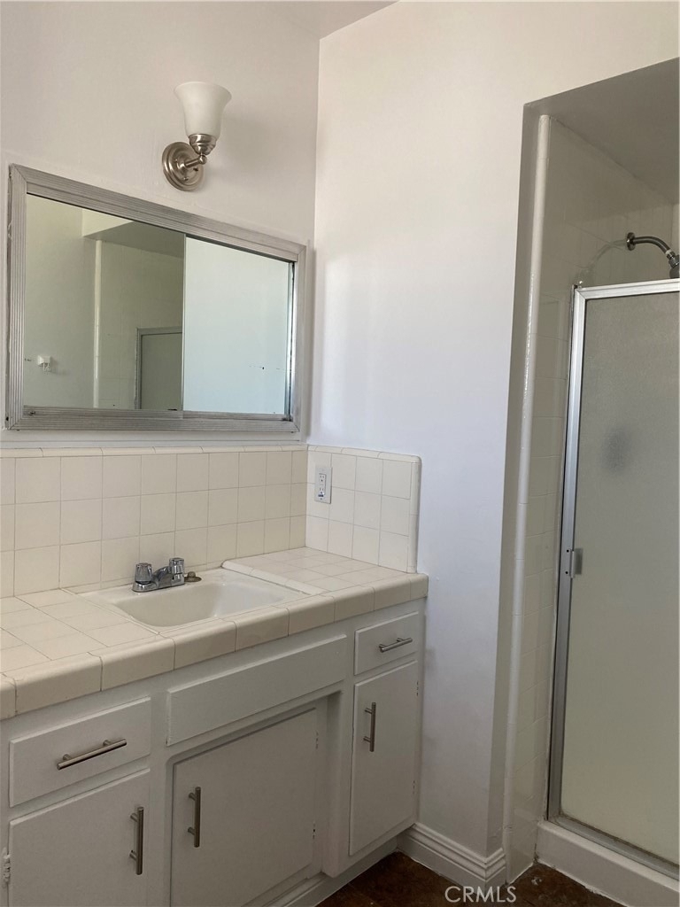 503 Fairview - Photo 7