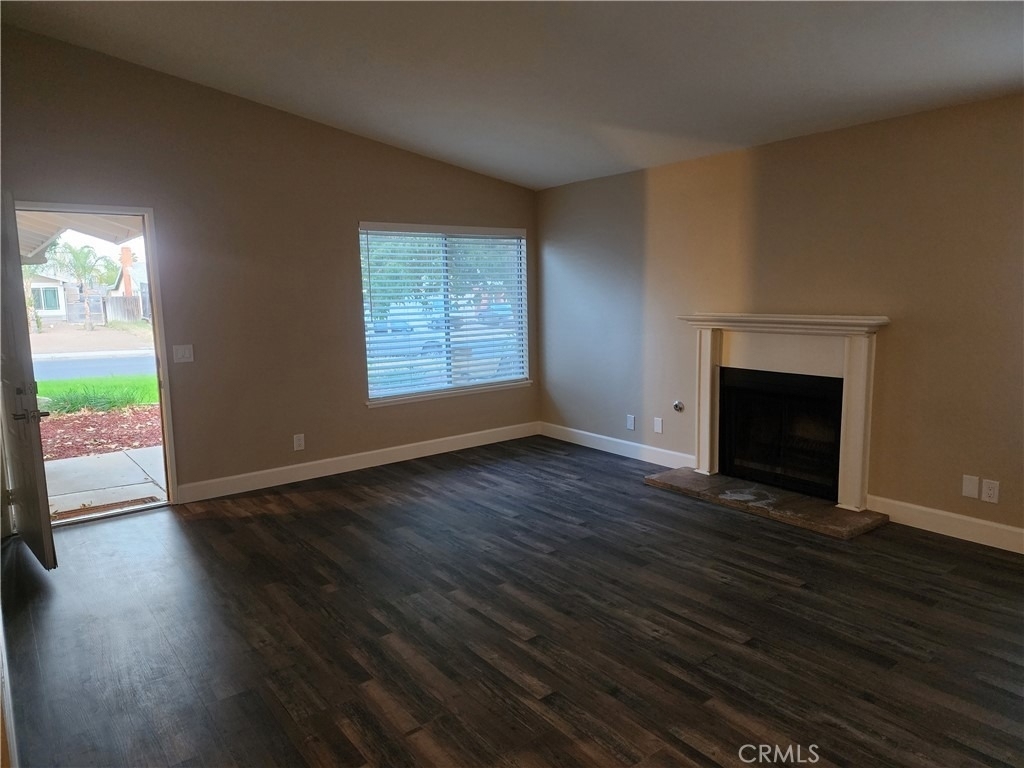 157 S Ralph - Photo 1