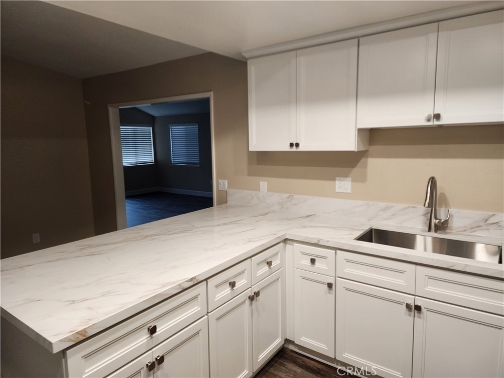 157 S Ralph - Photo 2