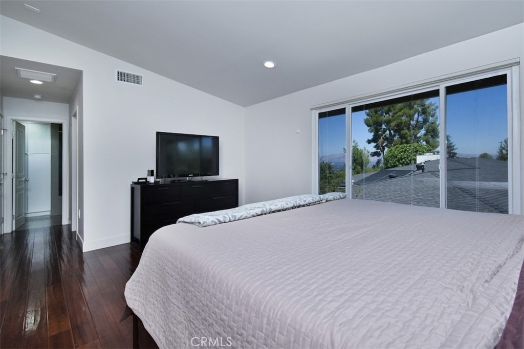 4347 Coronet Drive - Photo 26