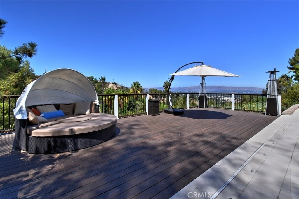 4347 Coronet Drive - Photo 37