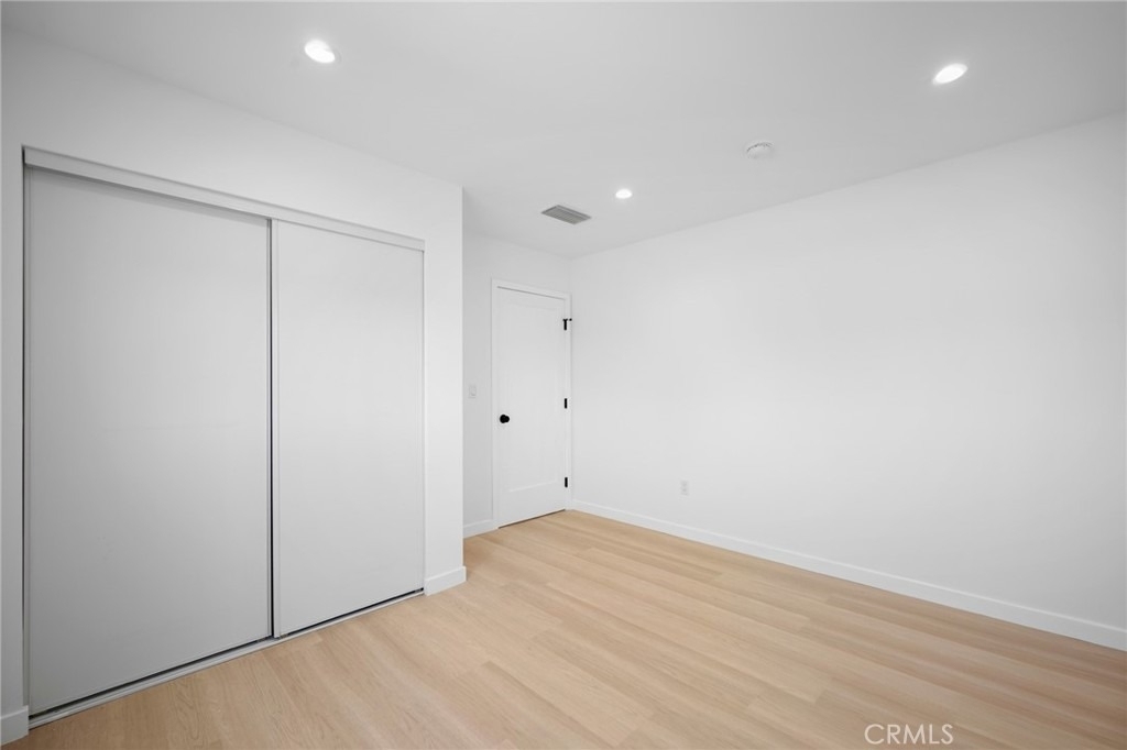 7247 Cleon Avenue - Photo 13