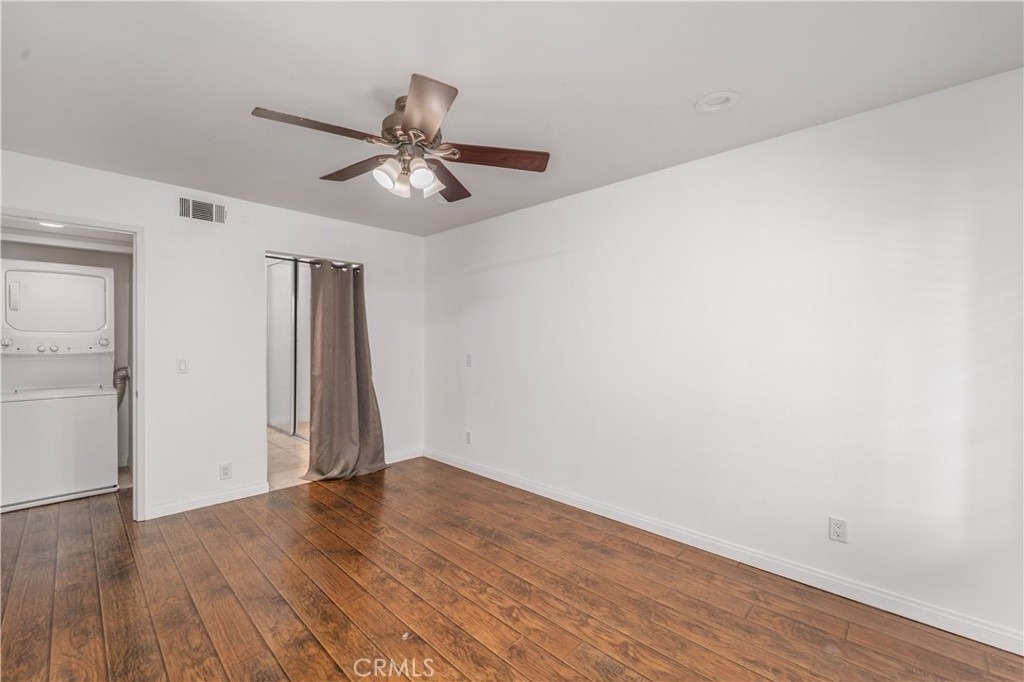 5520 Owensmouth - Photo 7