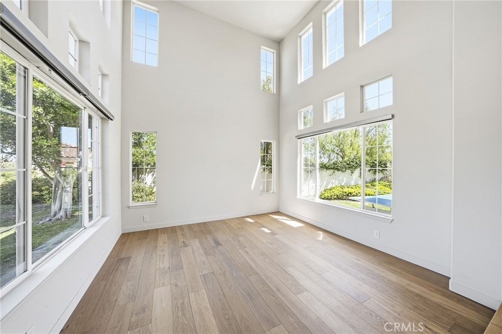 3844 Rock Hampton Drive - Photo 3
