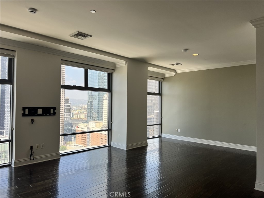 801 S Grand - Photo 1
