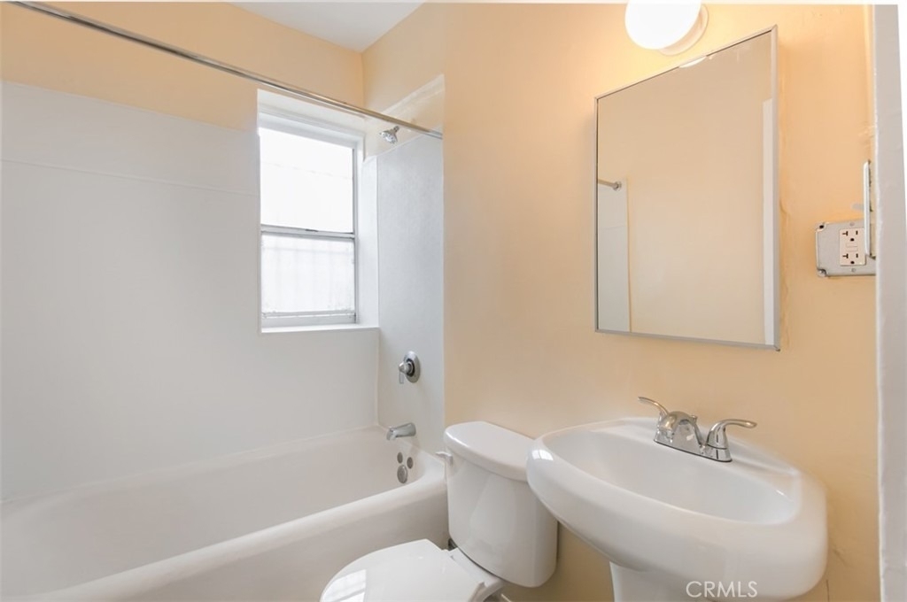 301 Witmer Street - Photo 8