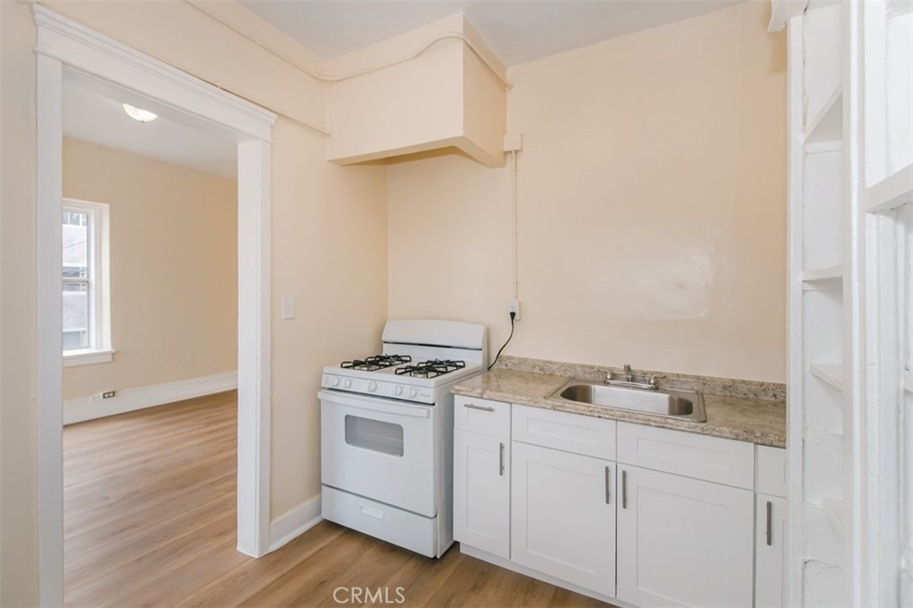 301 Witmer Street - Photo 6