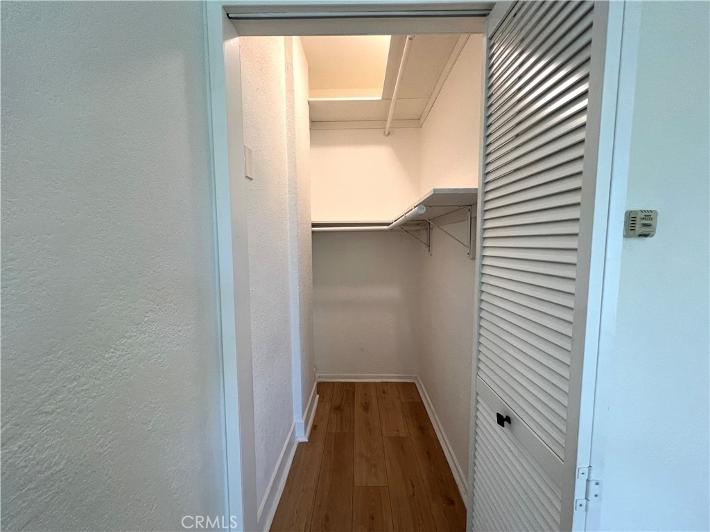 1557 W 36th Place - Photo 10