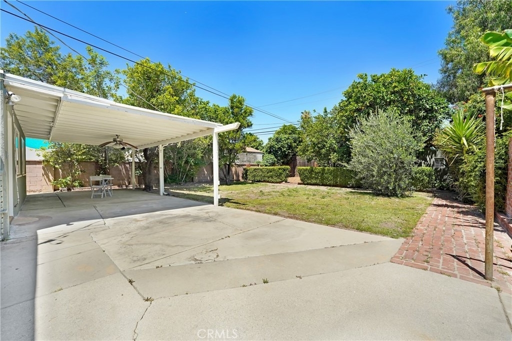 14323 Califa - Photo 13