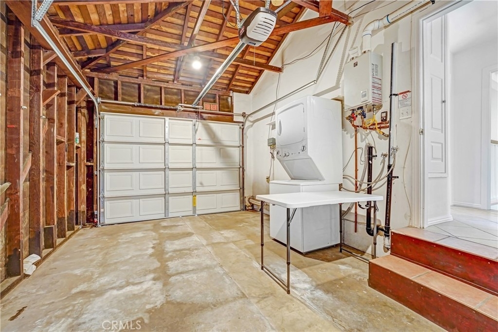 14323 Califa - Photo 15