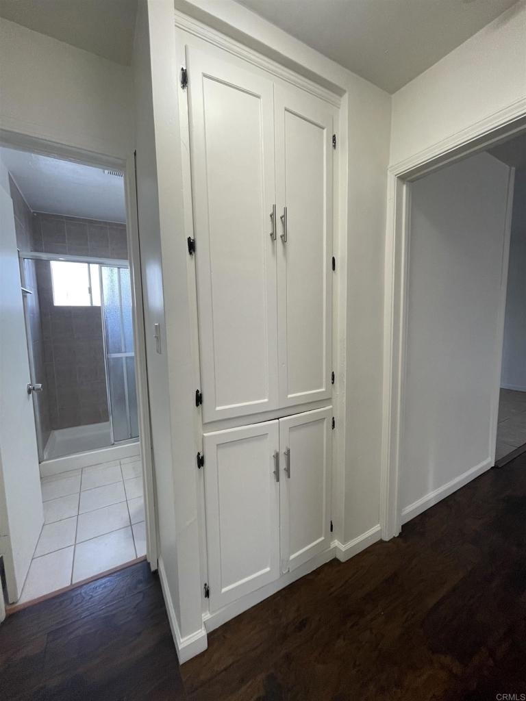 331 E 5th Street - Photo 4