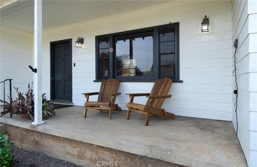 1935 S Nevada St - Photo 2