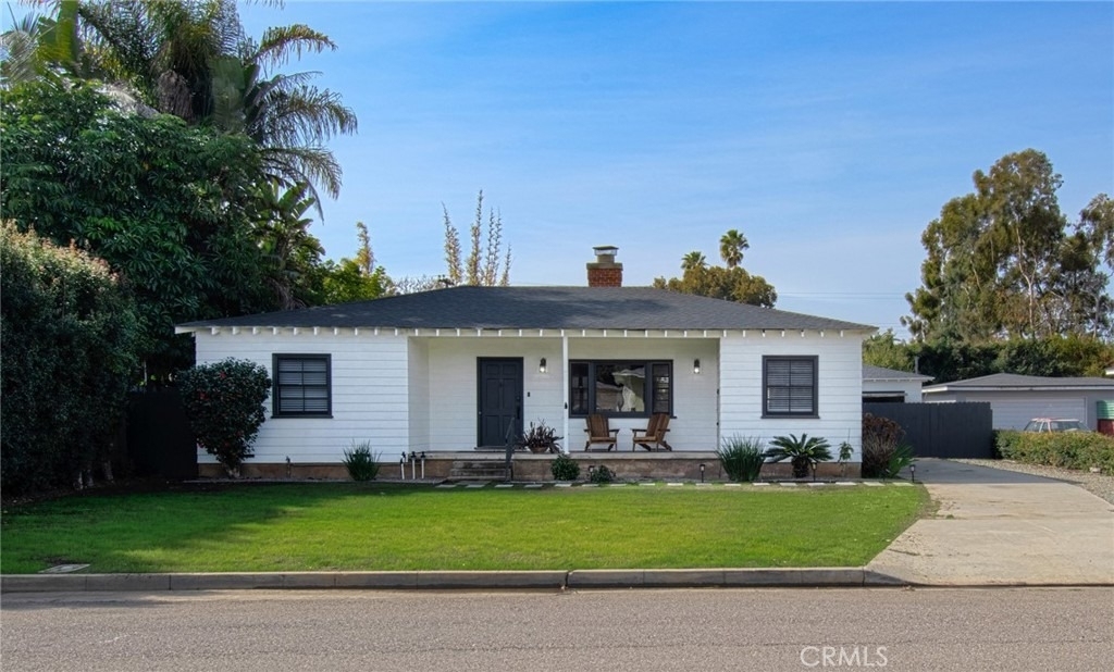 1935 S Nevada St - Photo 0