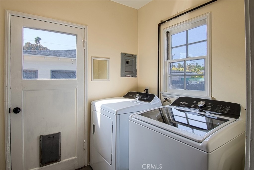 1935 S Nevada St - Photo 8