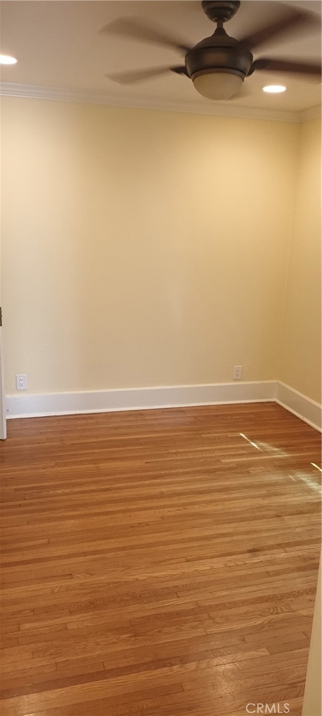 1513 1/2 E Ocean Avenue - Photo 3