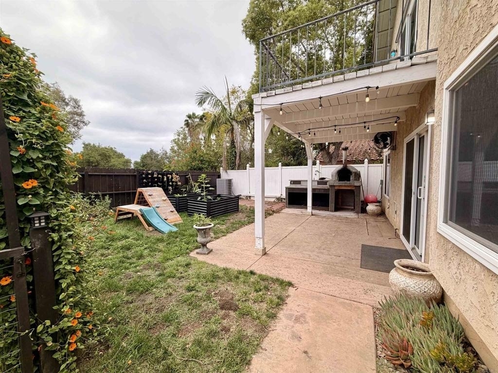 2307 Fair Oak Court - Photo 11