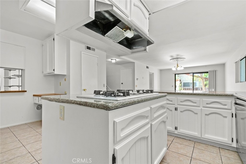 1321 Greenbriar Road - Photo 15