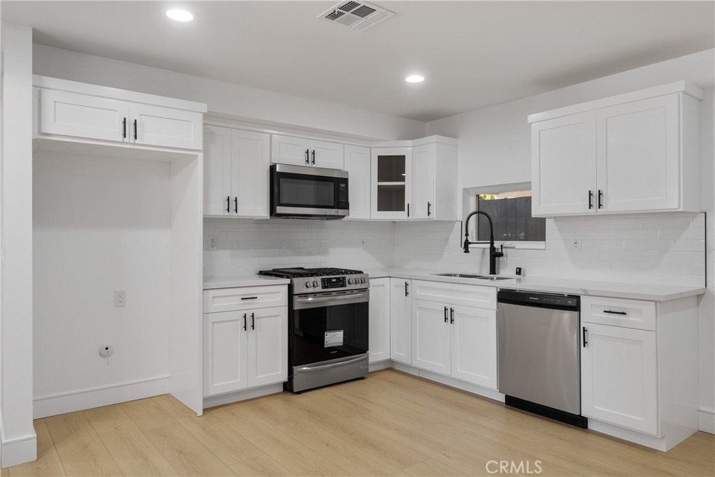 2708 S Cochran Street - Photo 1