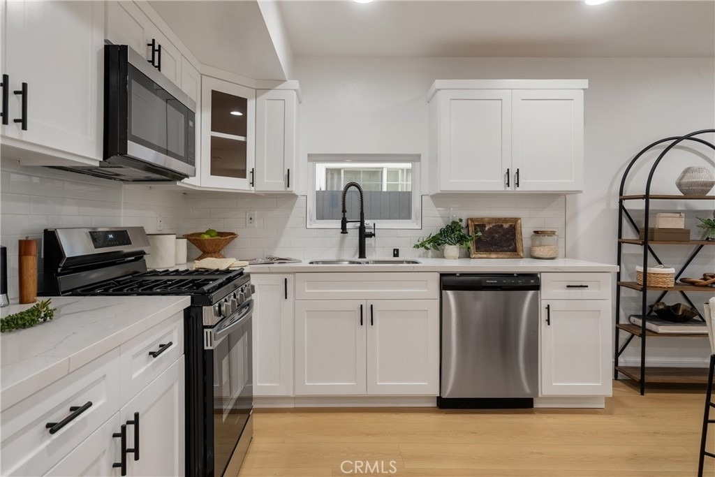 2706 S Cochran Street - Photo 9