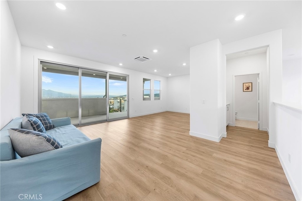 885 Poppy Court - Photo 32