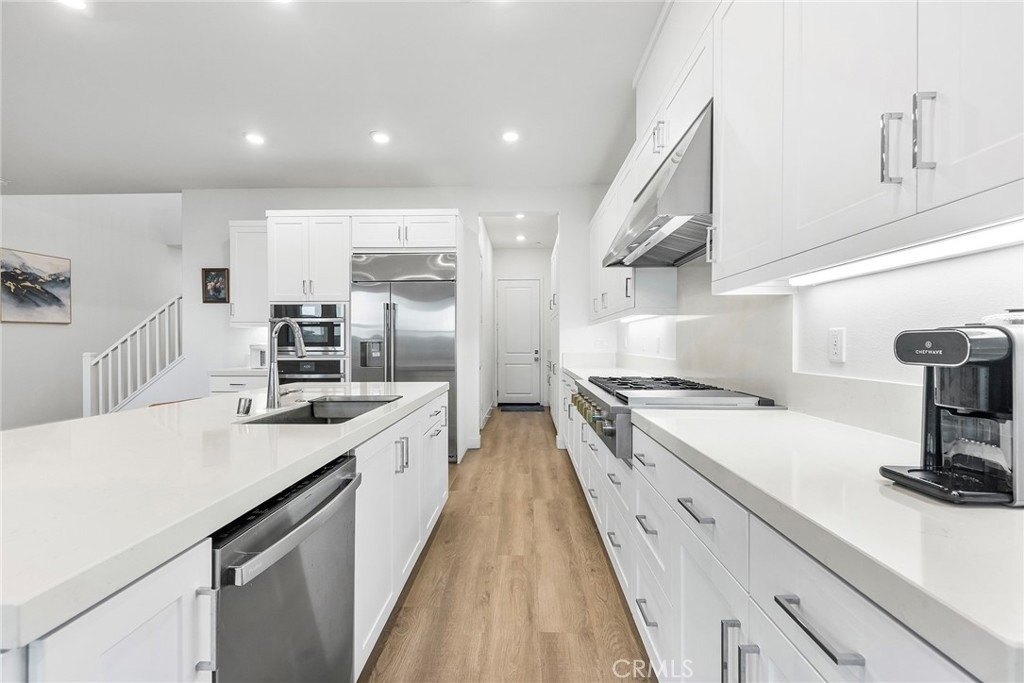 885 Poppy Court - Photo 8