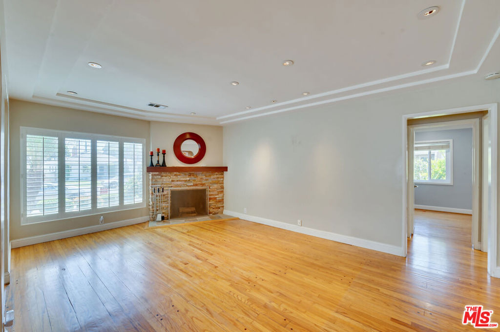 6335 W 85th Place - Photo 3