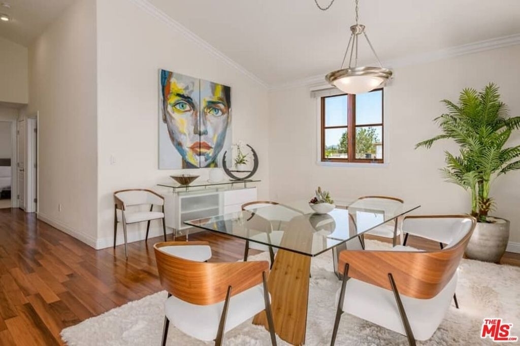10617 Eastborne Avenue - Photo 8