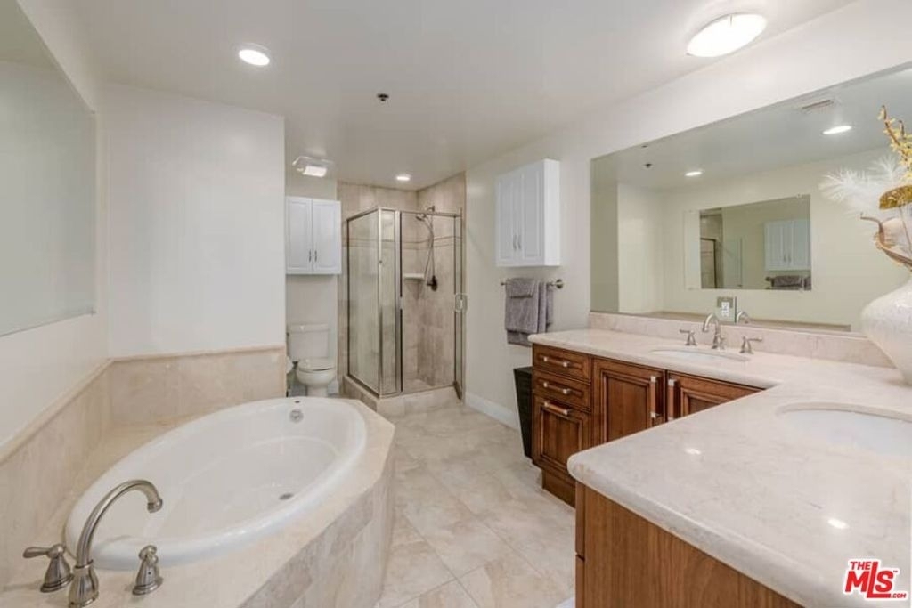 10617 Eastborne Avenue - Photo 16