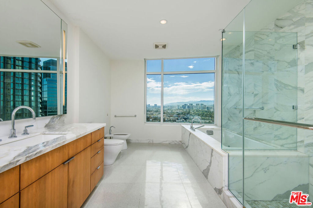 1 W Century Drive - Photo 13