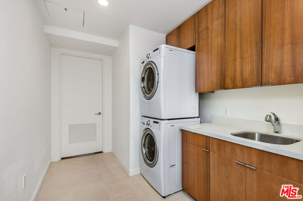 1 W Century Drive - Photo 17