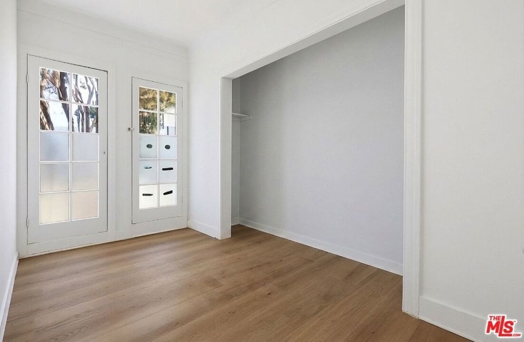 1021 N Mariposa Avenue - Photo 12