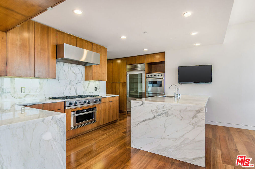1 W Century Drive - Photo 7