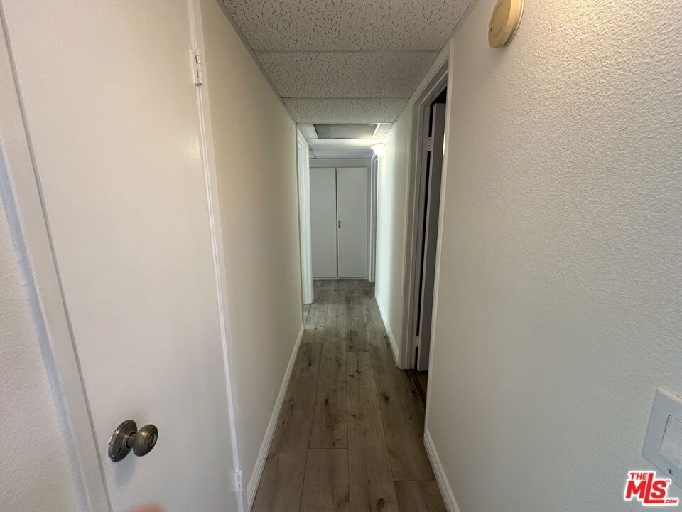18350 Hatteras Street - Photo 3