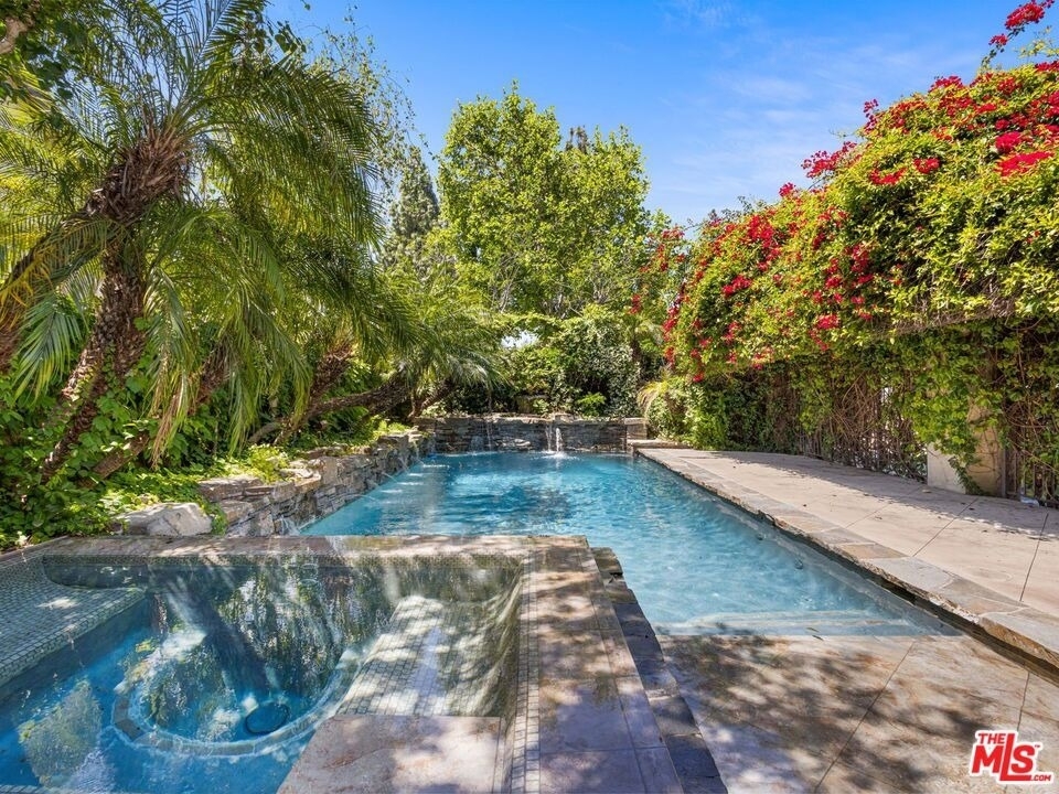 19234 Mayall Street - Photo 2