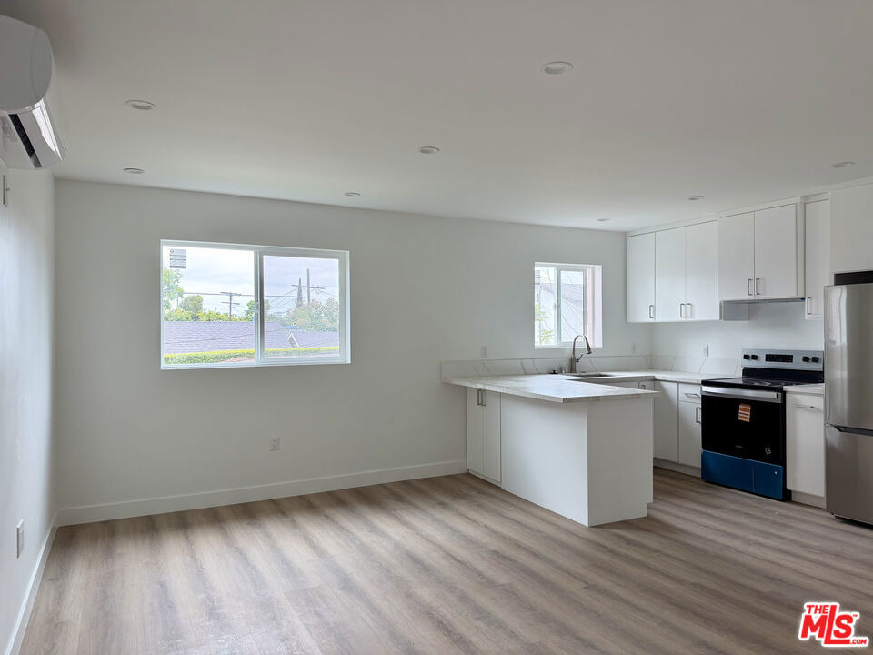 2201 1/2 Juliet Street - Photo 2