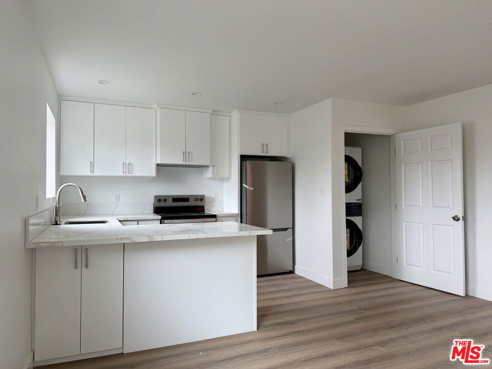 2201 1/2 Juliet Street - Photo 3