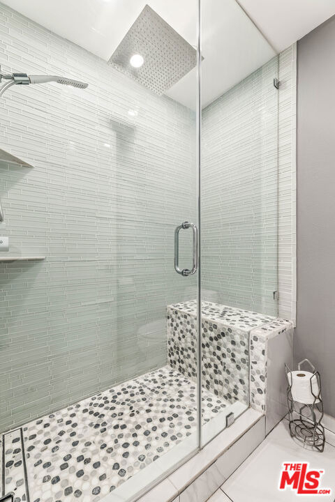 10747 Wilshire Boulevard - Photo 19