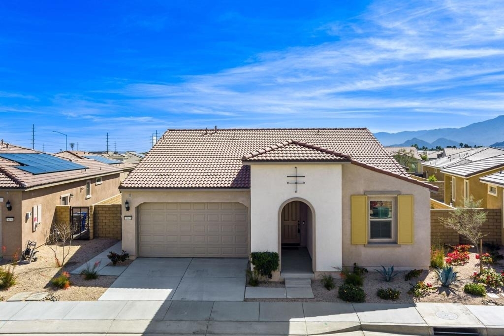78879 Fortuna Place - Photo 1