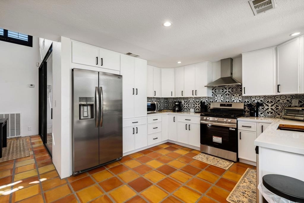 280 Tolosa Circle - Photo 14