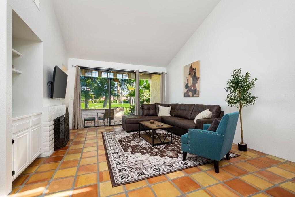 280 Tolosa Circle - Photo 10