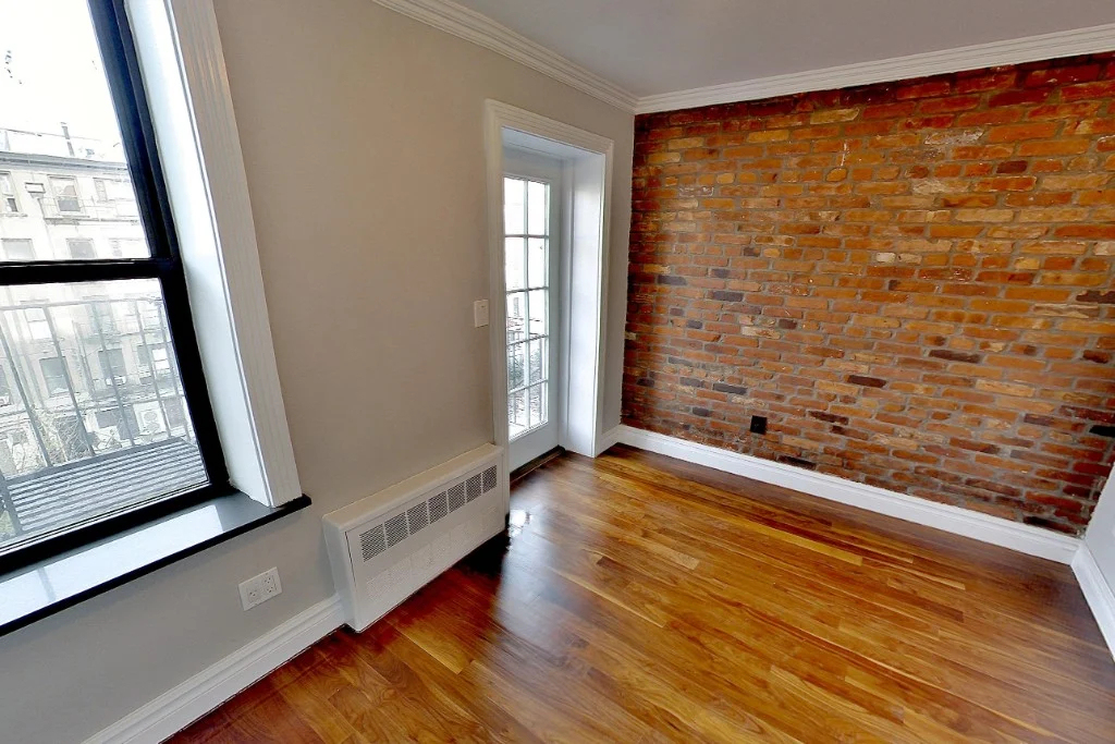 521 East 5th Street  - Photo 2