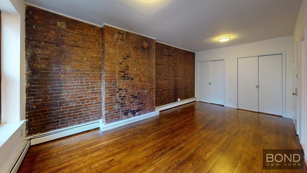 517 3rd Avenue  - Photo 1