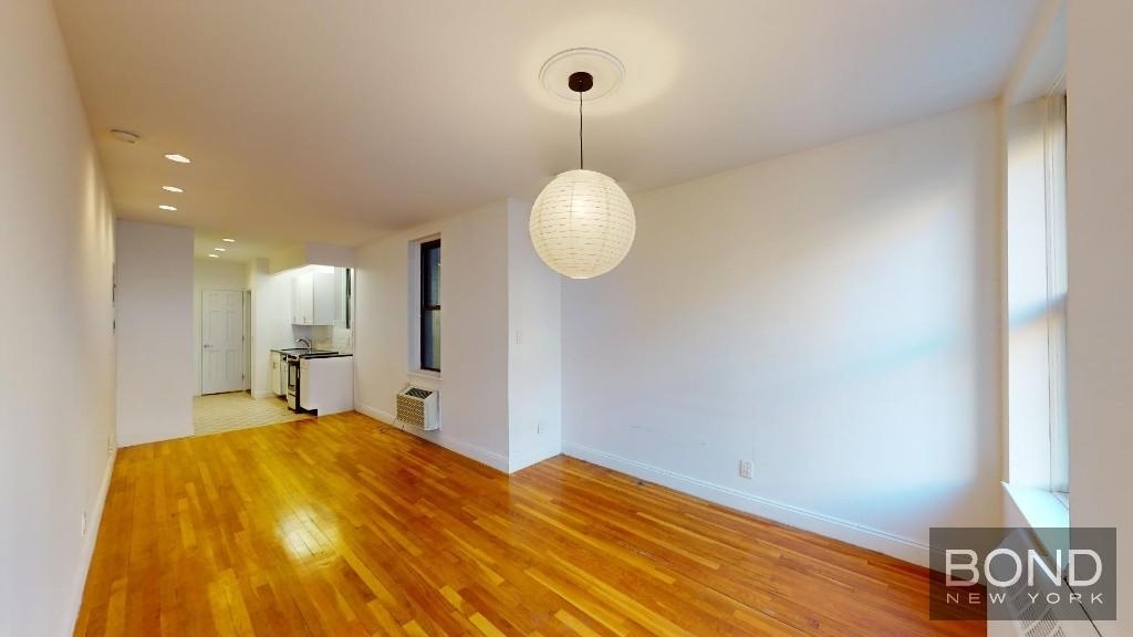 246 West 22nd Street Apartment 12A - Photo 0