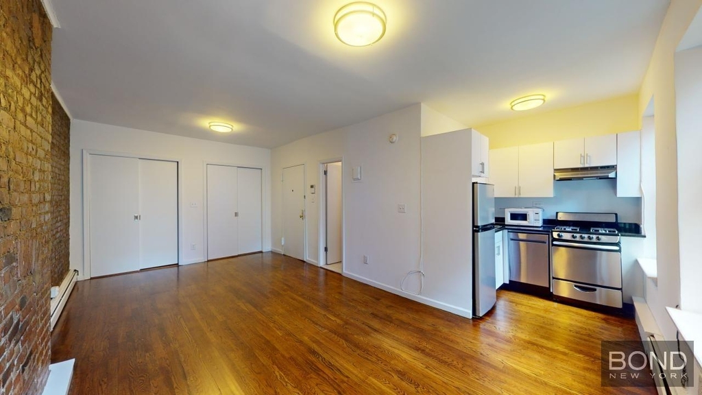517 3rd Avenue  - Photo 0