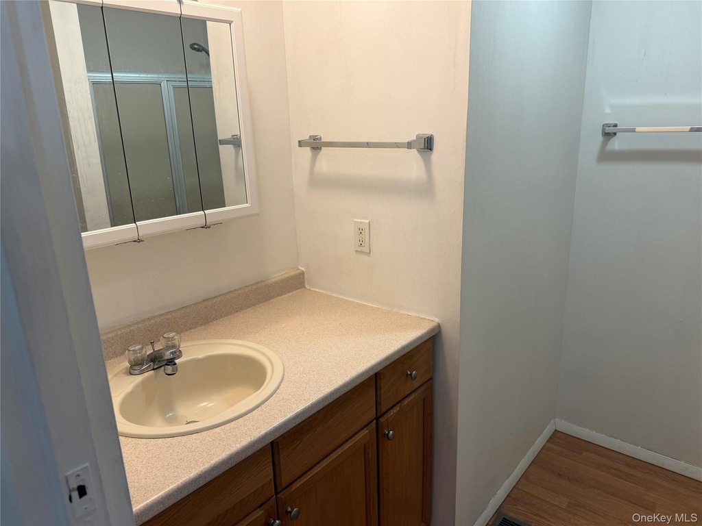 15 Donald Street - Photo 17