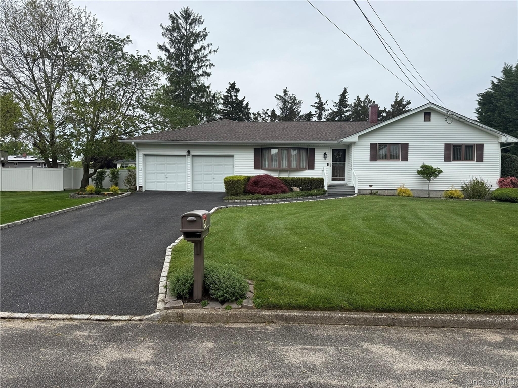 15 Donald Street - Photo 0