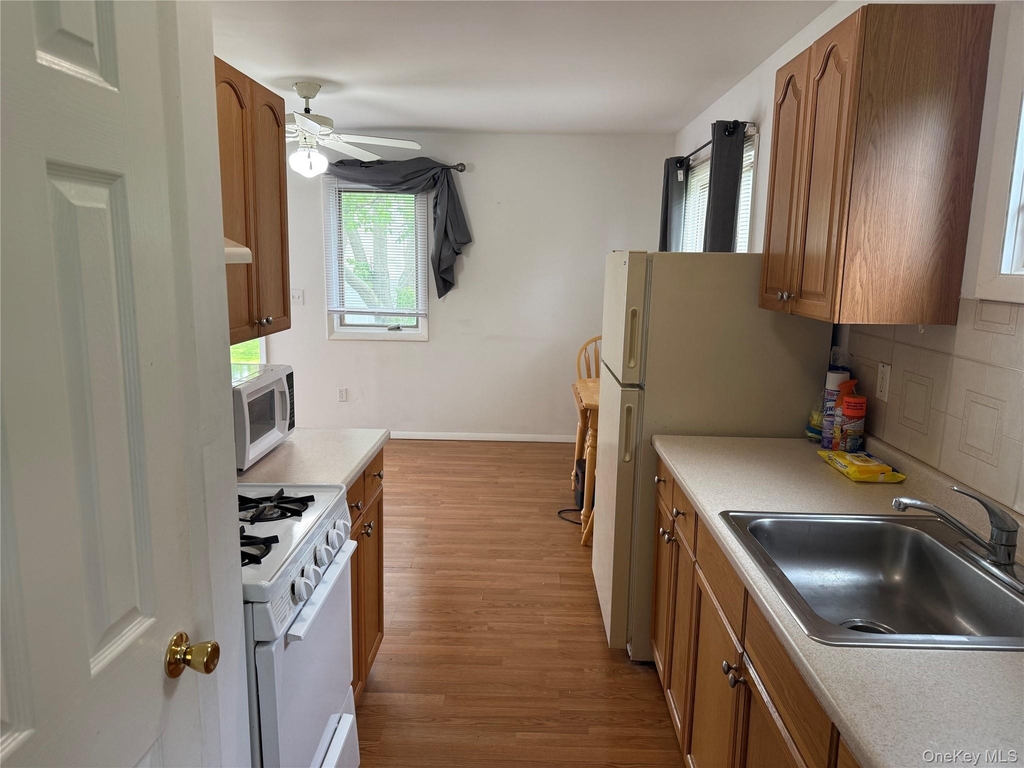 15 Donald Street - Photo 11