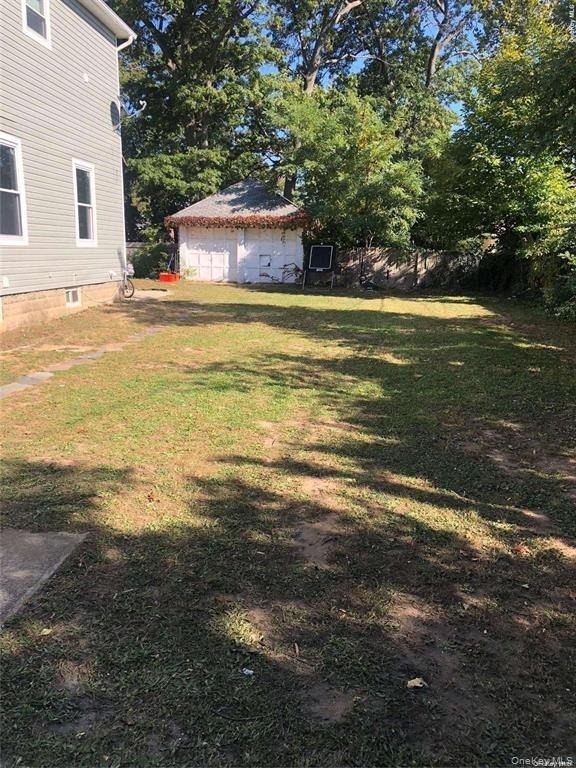 281 Dogwood Avenue - Photo 8