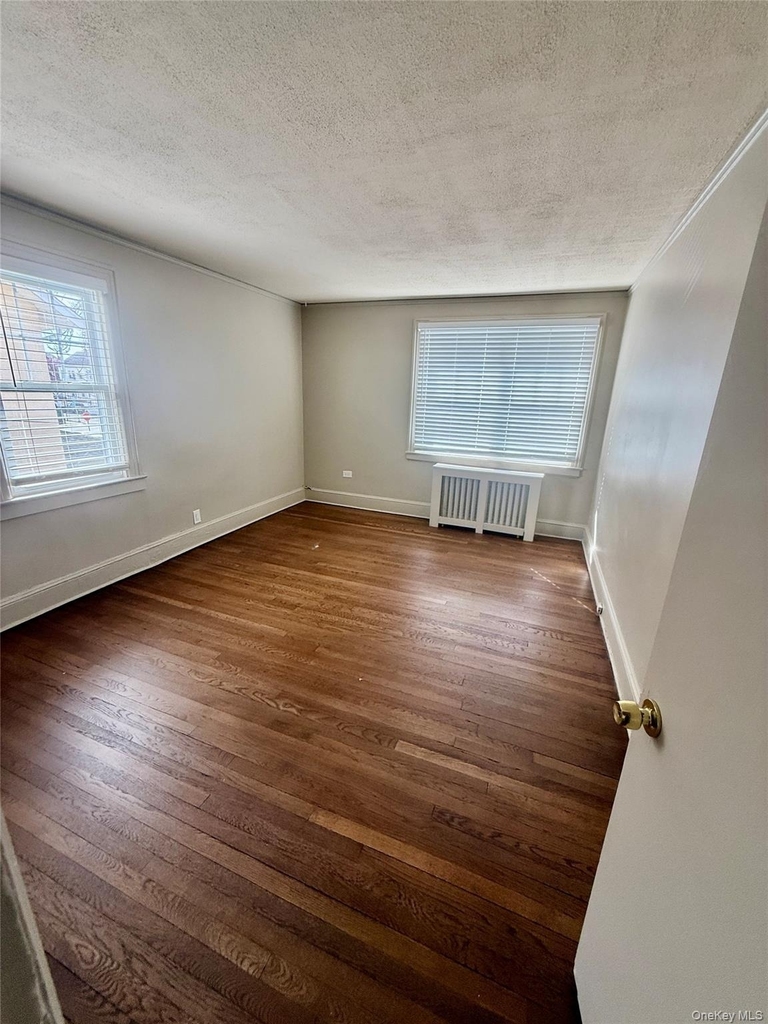 11 Madison Avenue - Photo 7